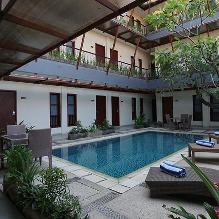 Reddoorz Near Legian Street 호텔 외부 사진