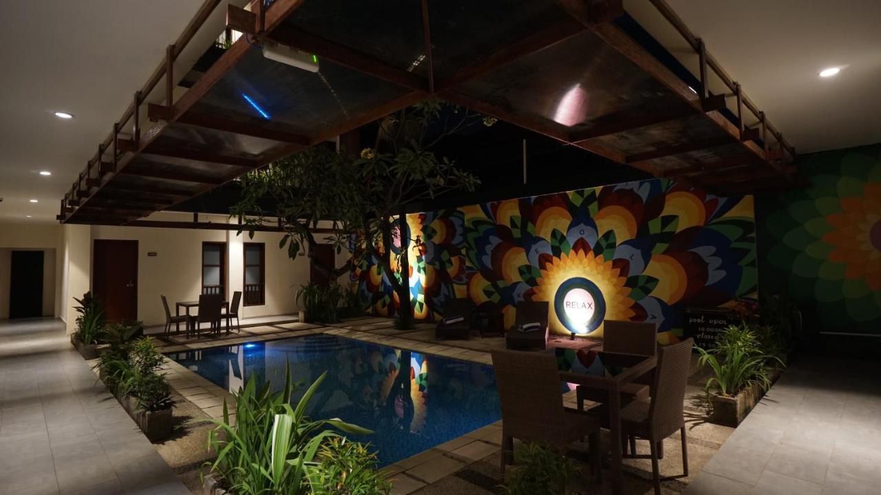 Reddoorz Near Legian Street 호텔 외부 사진