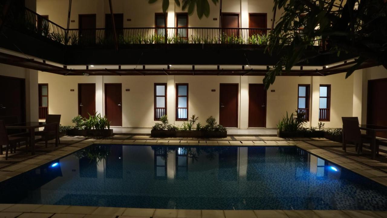 Reddoorz Near Legian Street 호텔 외부 사진