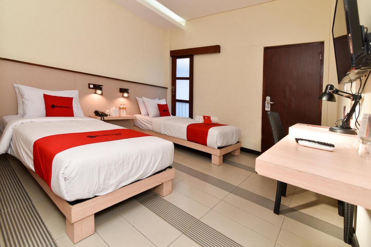 Reddoorz Near Legian Street 호텔 외부 사진