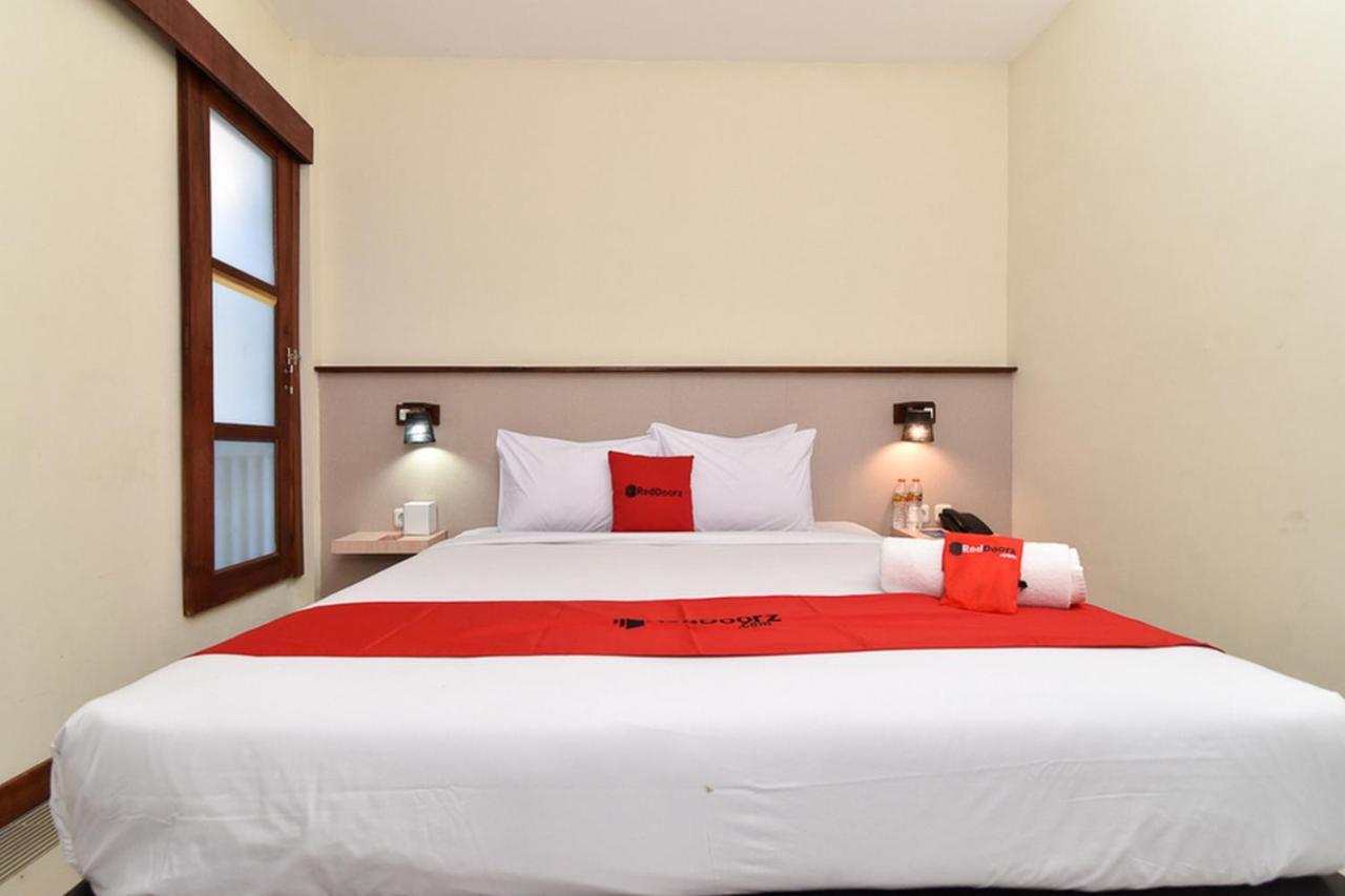 Reddoorz Near Legian Street 호텔 외부 사진